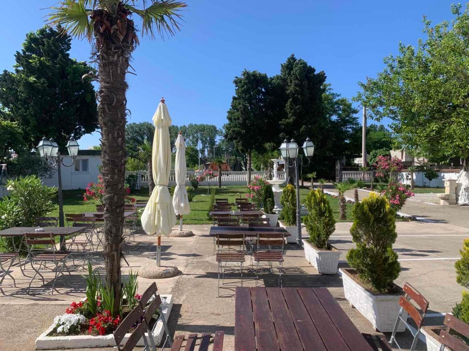 Apartments Vila Sara M 乌尔齐尼 外观 照片