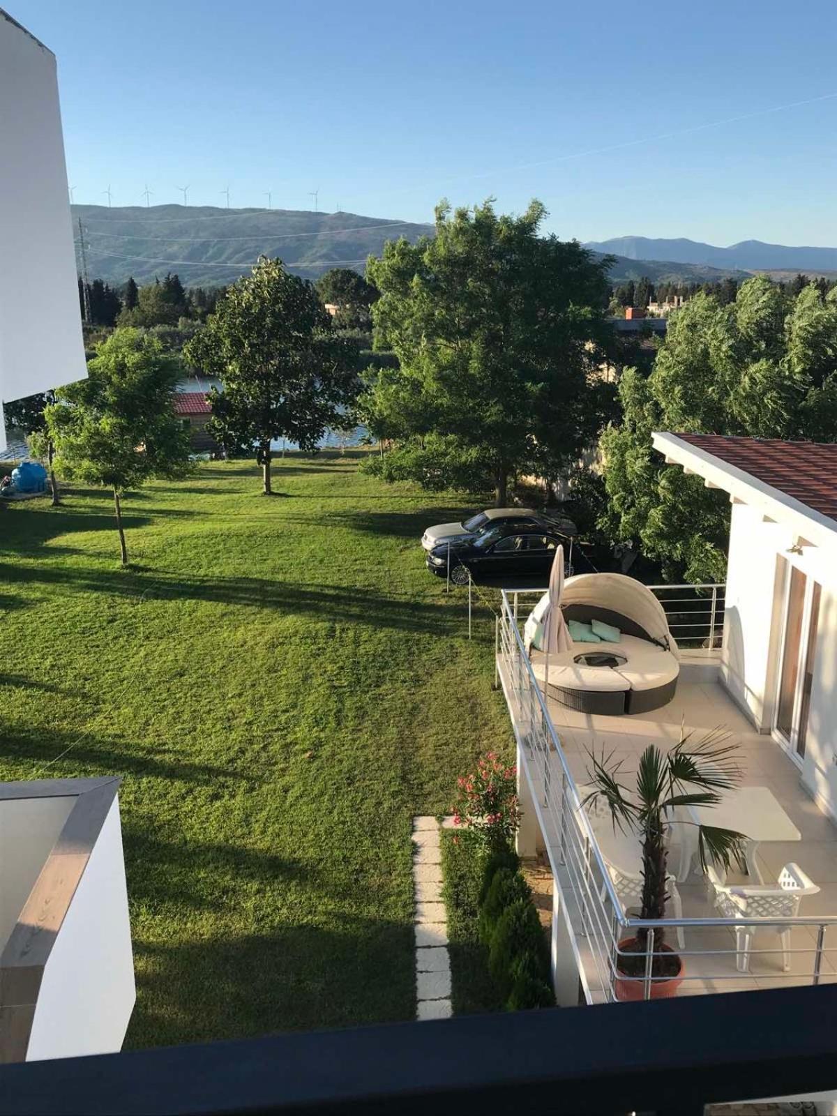 Apartments Vila Sara M 乌尔齐尼 外观 照片